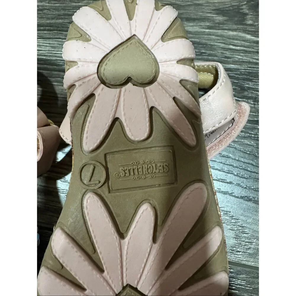 New Seychelles Baby Floral Strappy Sandals Girl’s Size 7 Pink Neutral Faux Leath